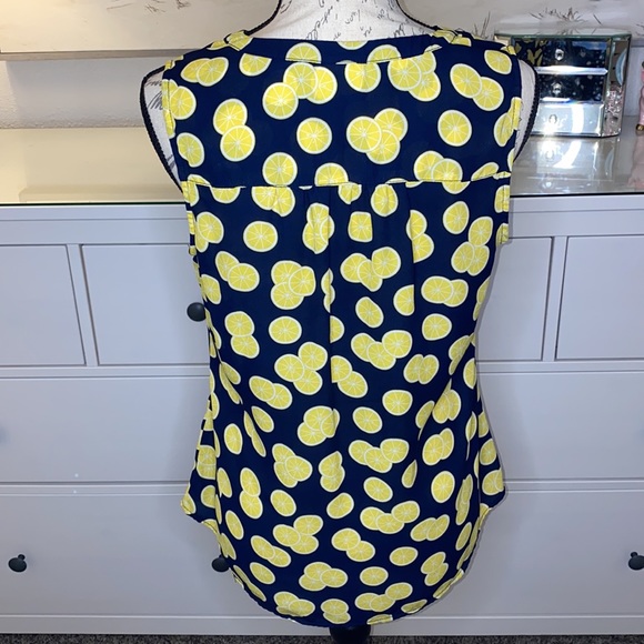 Soho New York and Company Blue and Lemon Print Sleeveless Tank Tee Blouse Size S - Picture 3 of 7